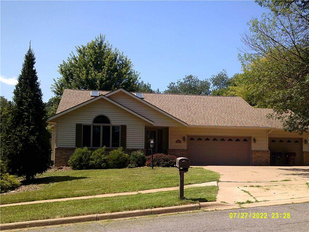 441 Larkspur Lane - Photo 1