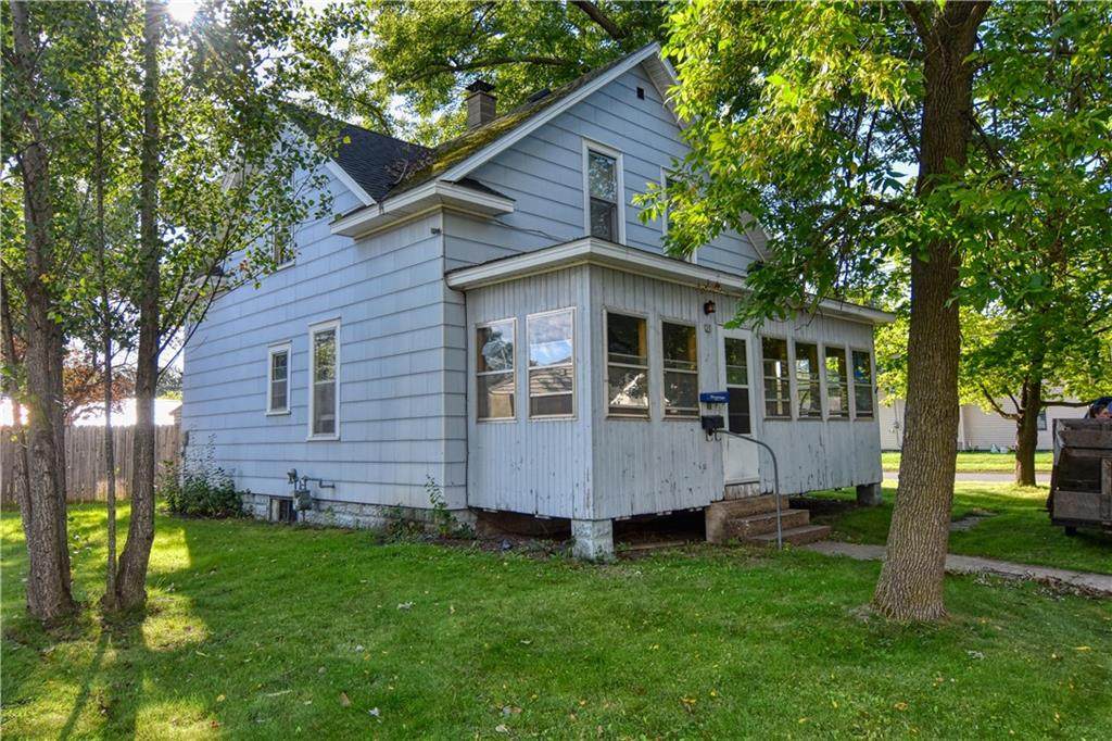 35 Hatten Avenue - Photo 1