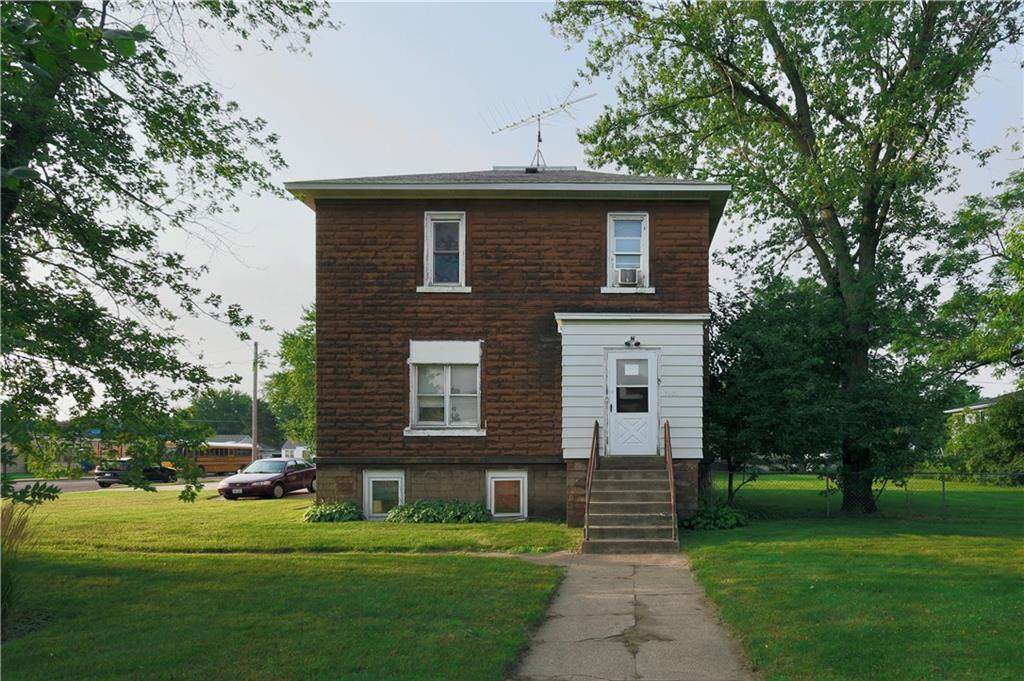 1903 Spooner Avenue - Photo 1