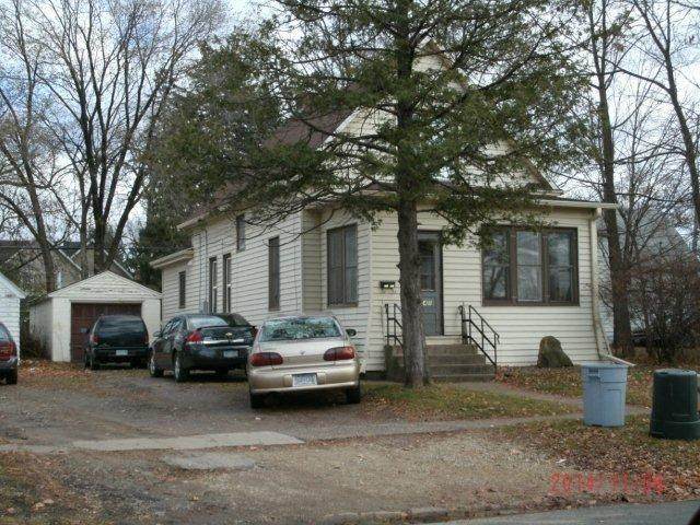 1114 7th Street - Photo 1
