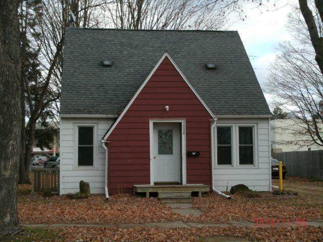 1508 8th Street - Photo 1