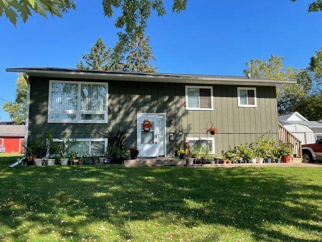 415 13th Avenue - Photo 1