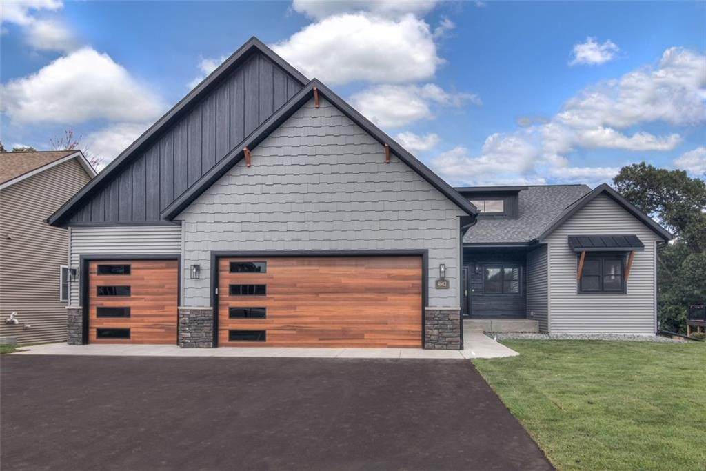 4642 Oakwood Hills Parkway - Photo 1