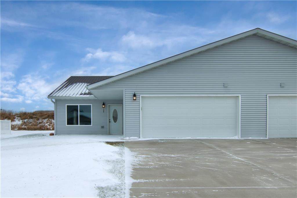 124 Vine Street - Photo 1