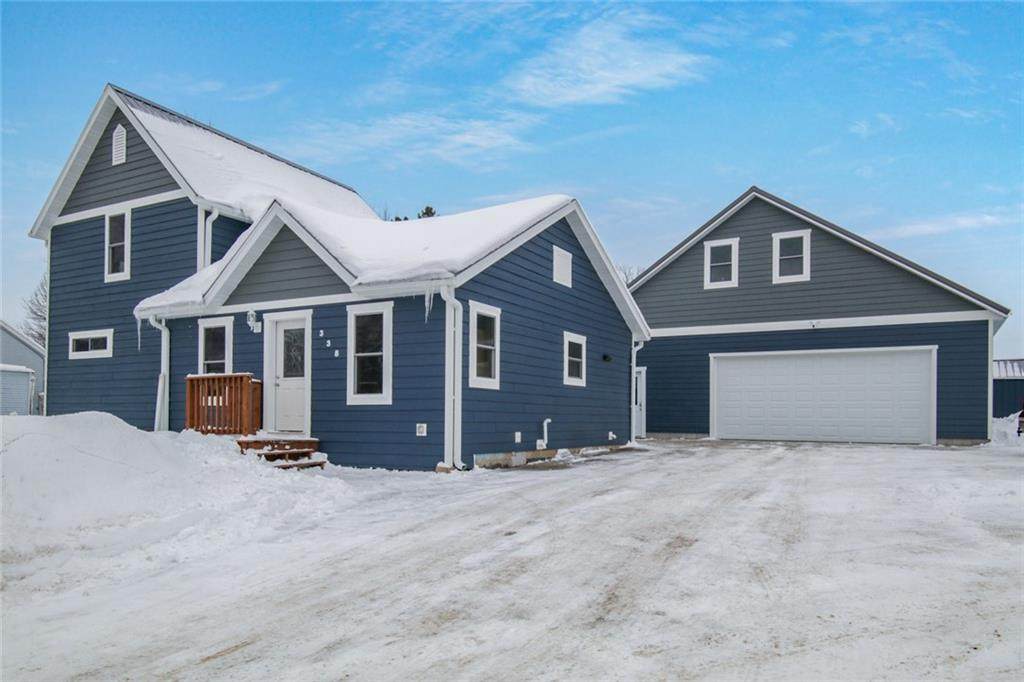 338 Wisconsin Avenue - Photo 1