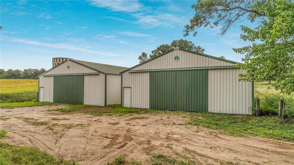 2313 Rolling Green Road - Photo 1