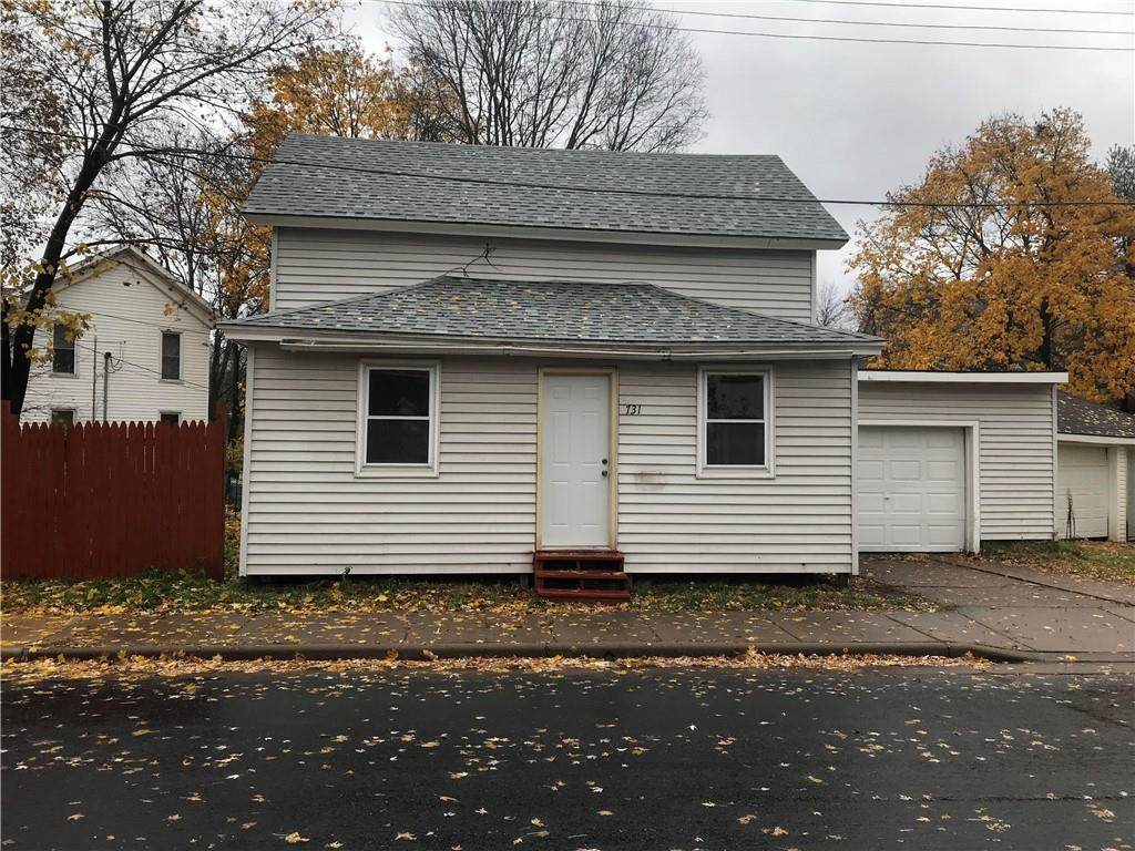731 Oak Street - Photo 1