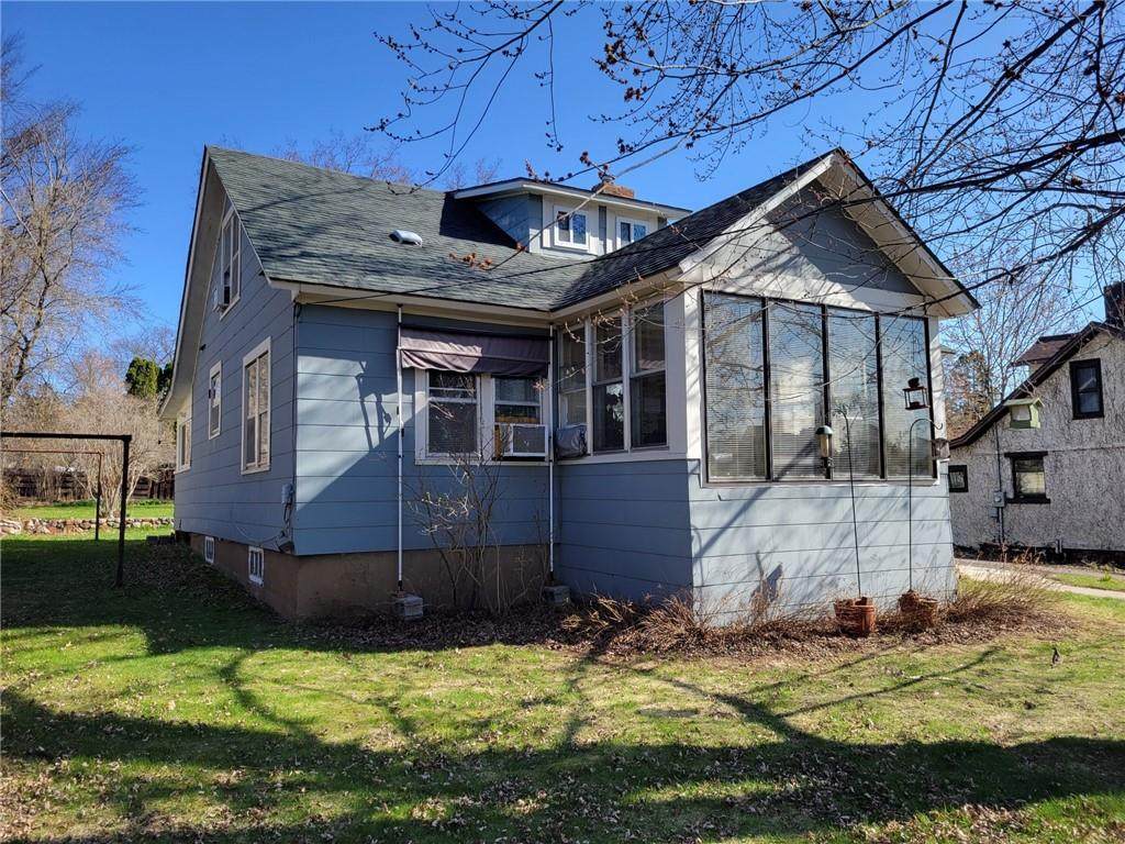 414 Rusk Street - Photo 1