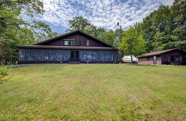 11583 South Lake Boulevard - Photo 1