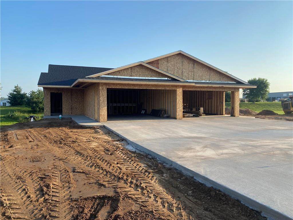2103 2nd Avenue - Photo 1