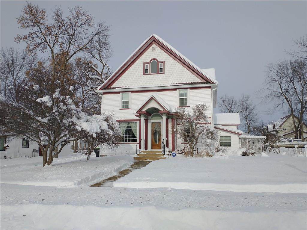 229 3rd Avenue - Photo 1