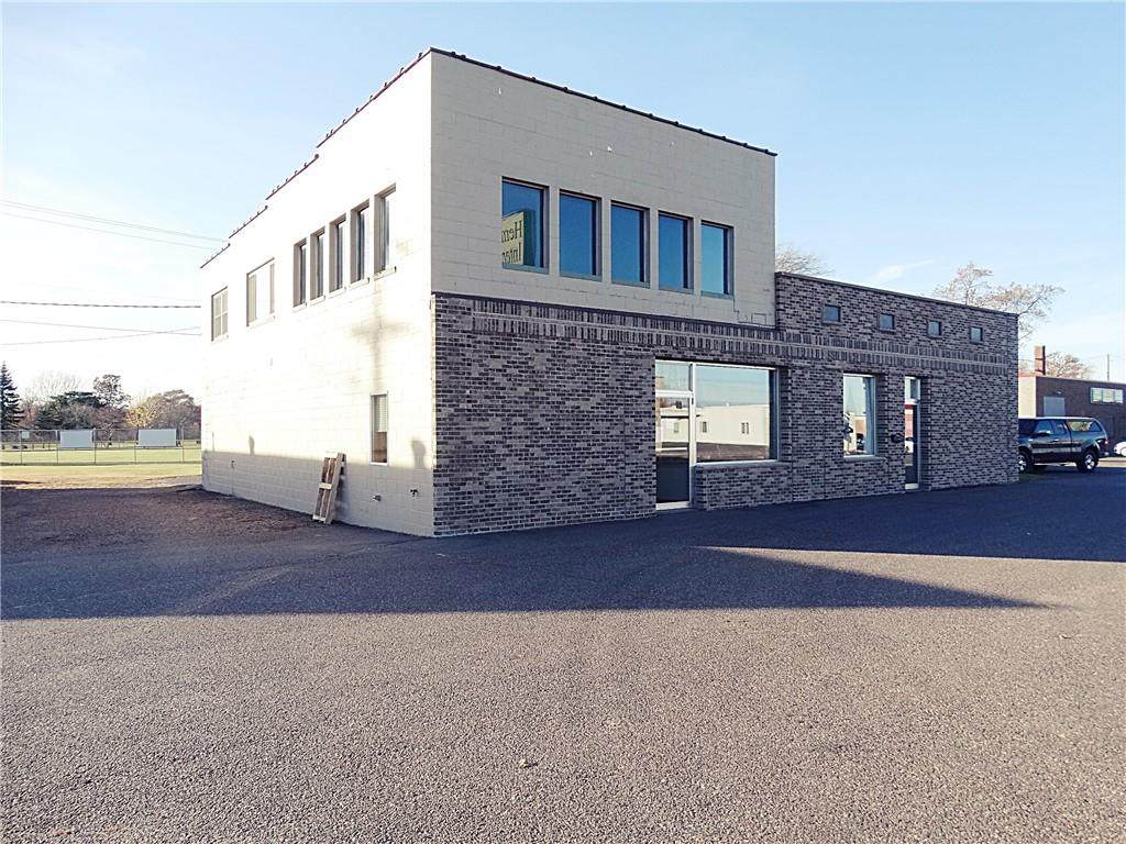 318-320 Main Street - Photo 1