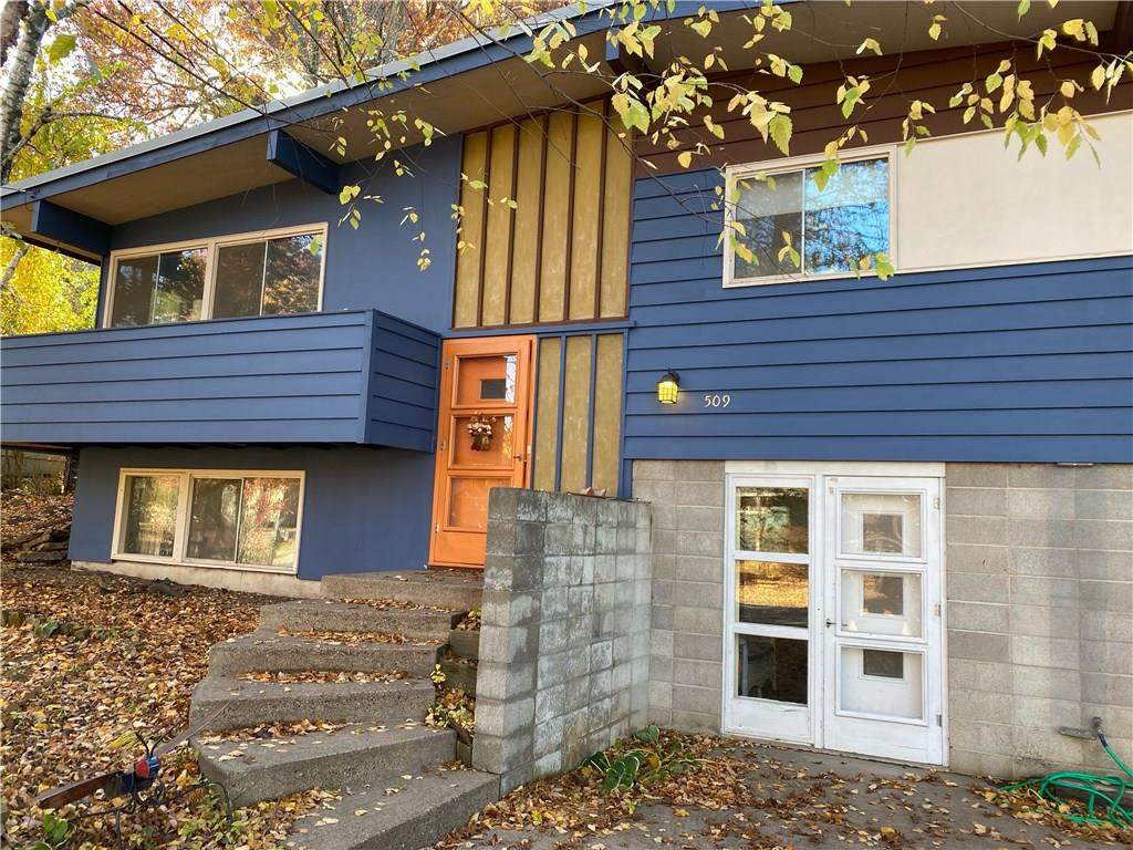509 15th Street - Photo 1