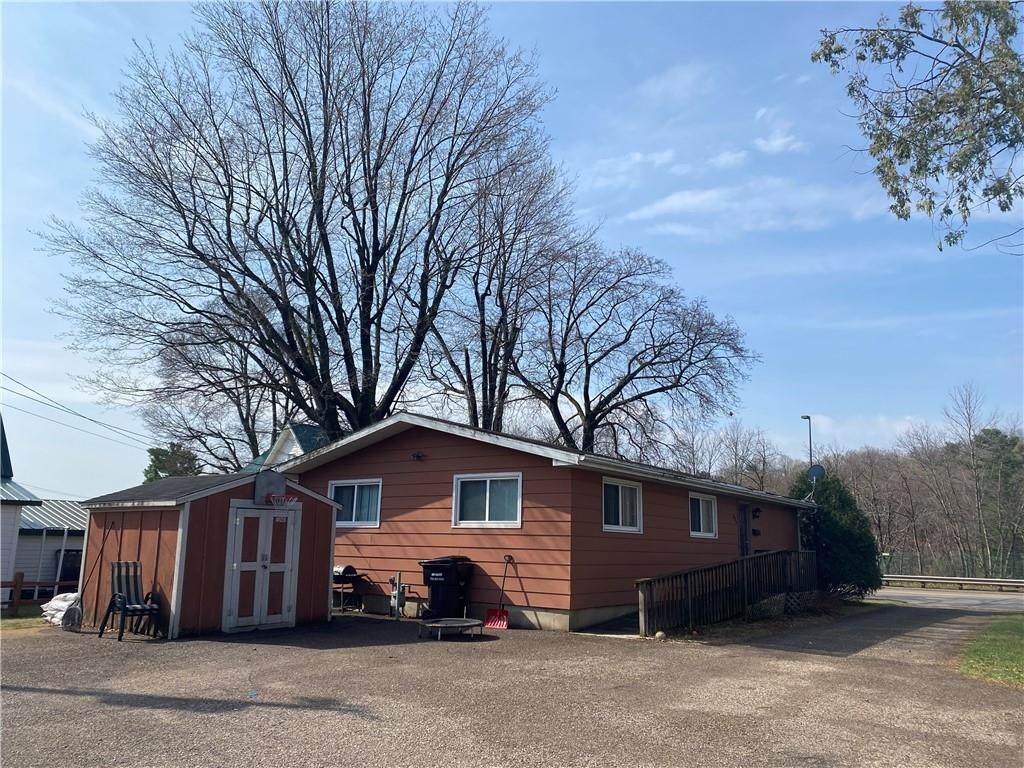 814 Broadway Street - Photo 1