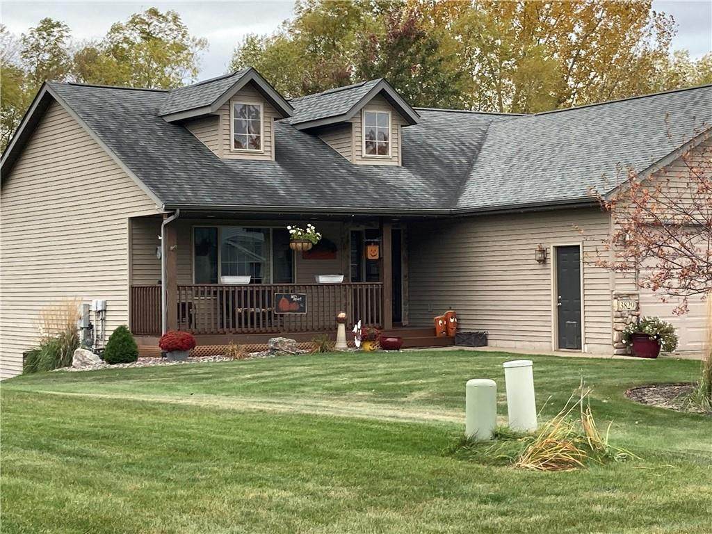 3829 Nicholas Drive - Photo 1