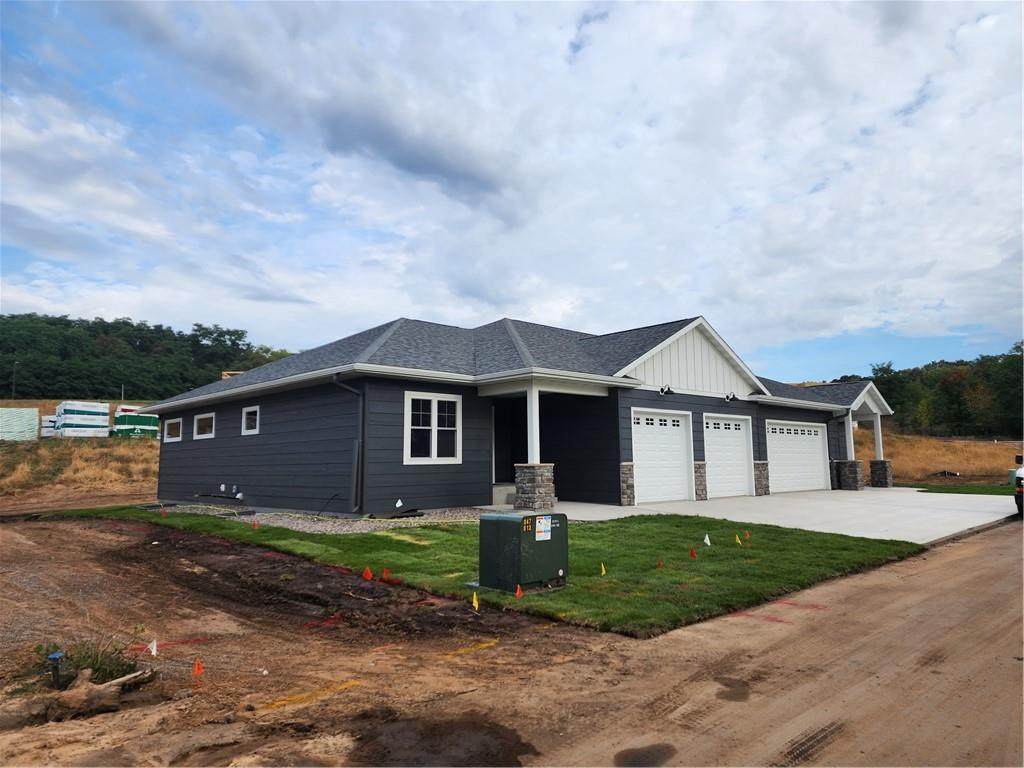 2985 Patrick John Drive - Photo 1