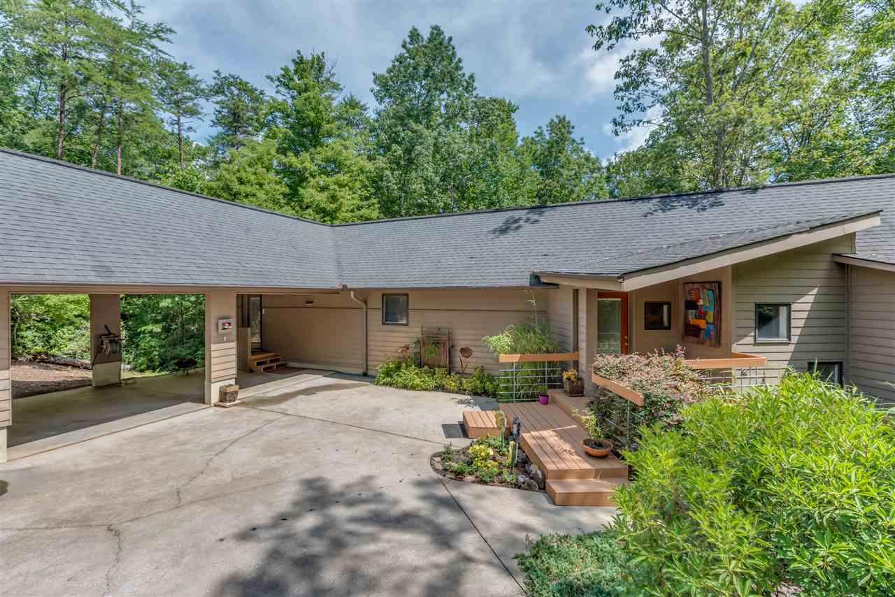 292 Woodland Circle - Photo 1