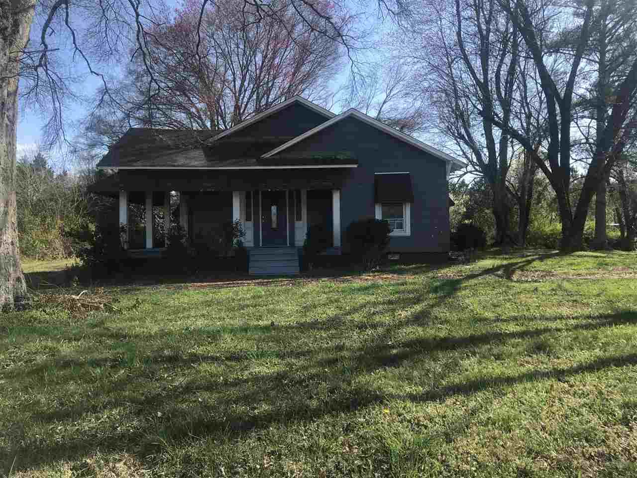 829 Withrow Rd - Photo 1
