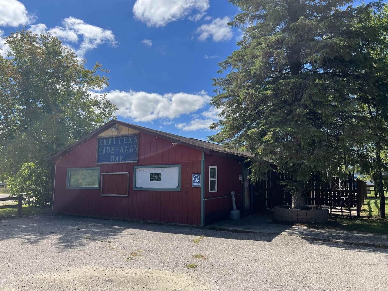 9395 Valley Road - Photo 1