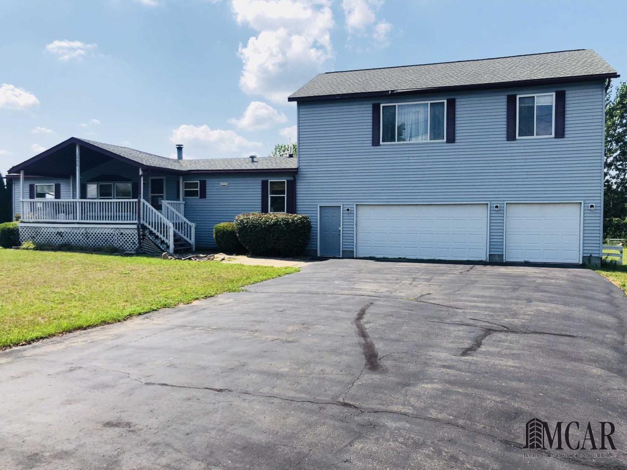 13250 Dixon Rd - Photo 1