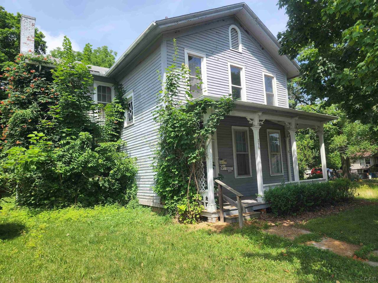 236 Division St - Photo 1