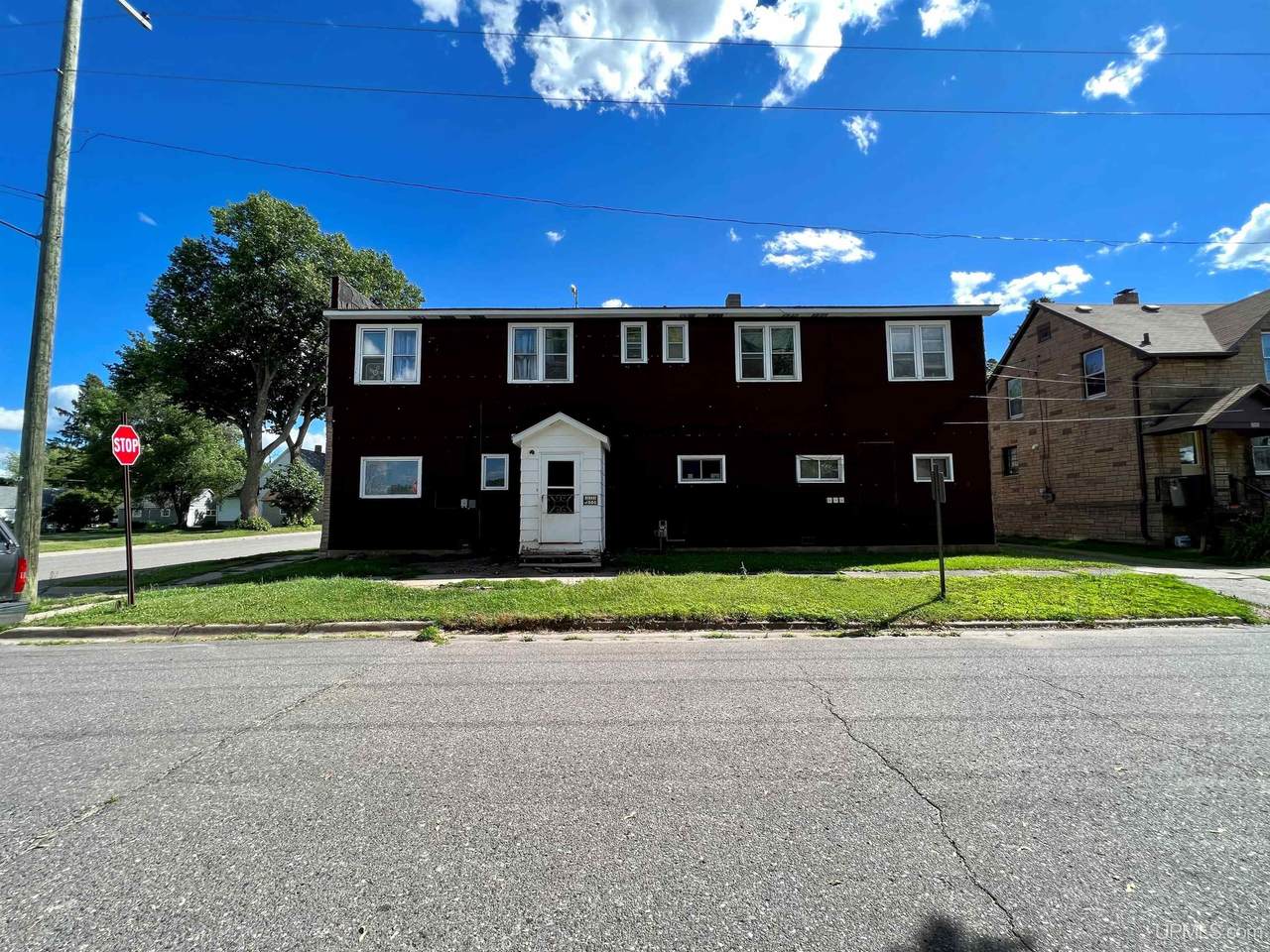631 Seventh Ave. - Photo 1