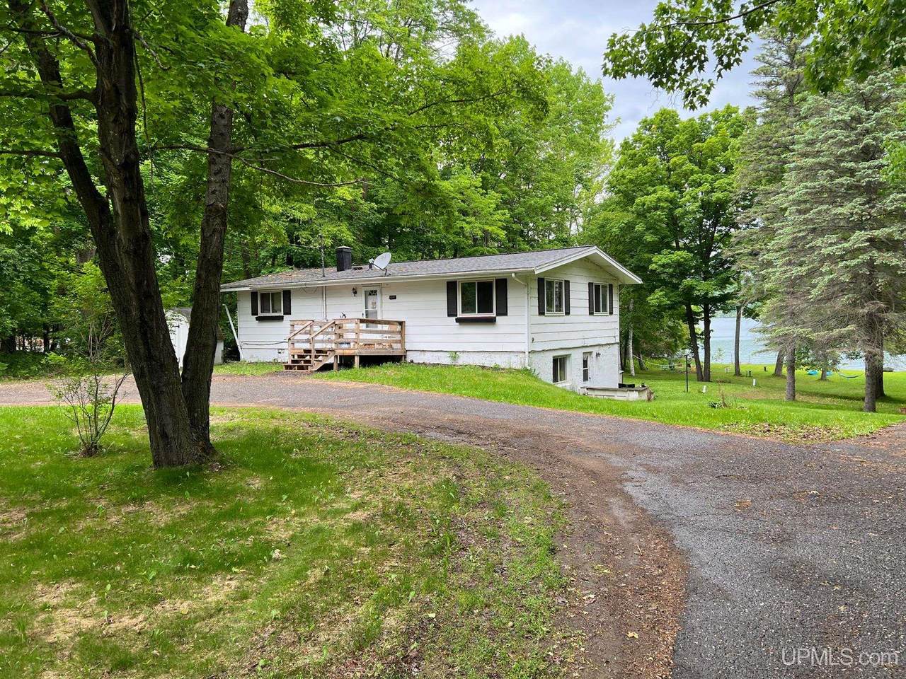 W8008 Lake Antoine Rd - Photo 1