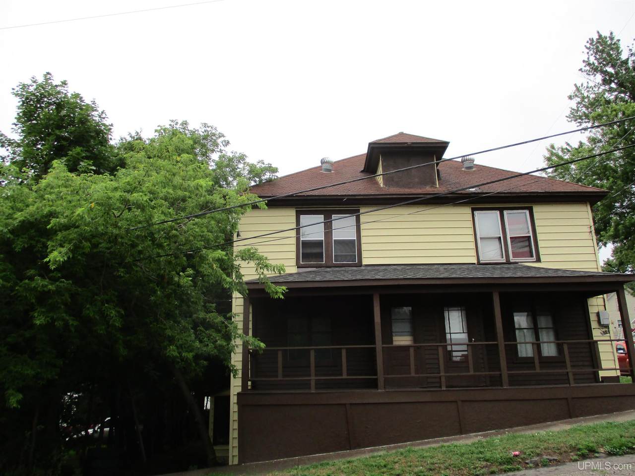 514 Michigan - Photo 1
