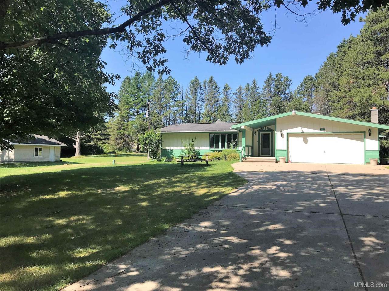 10521 S.75 Road - Photo 1
