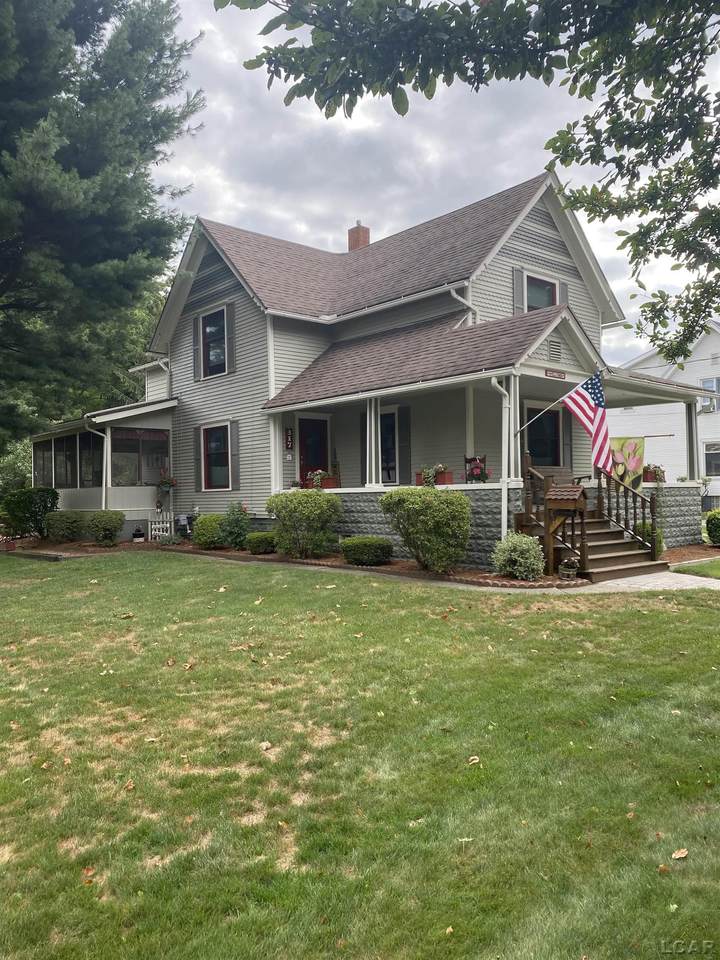 317 Jefferson - Photo 1