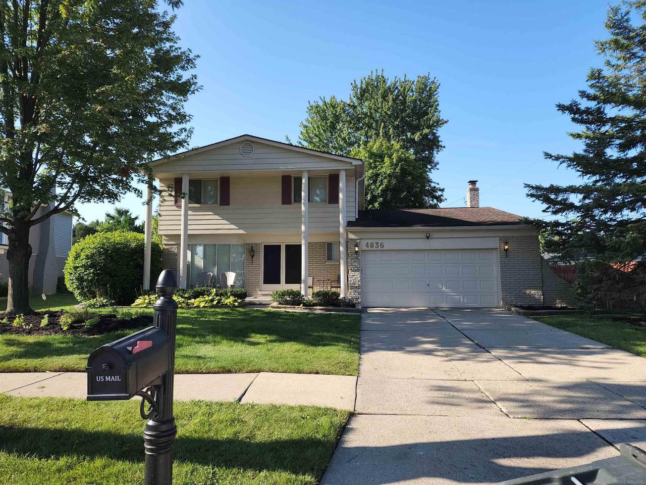 4836 Burke Court - Photo 1