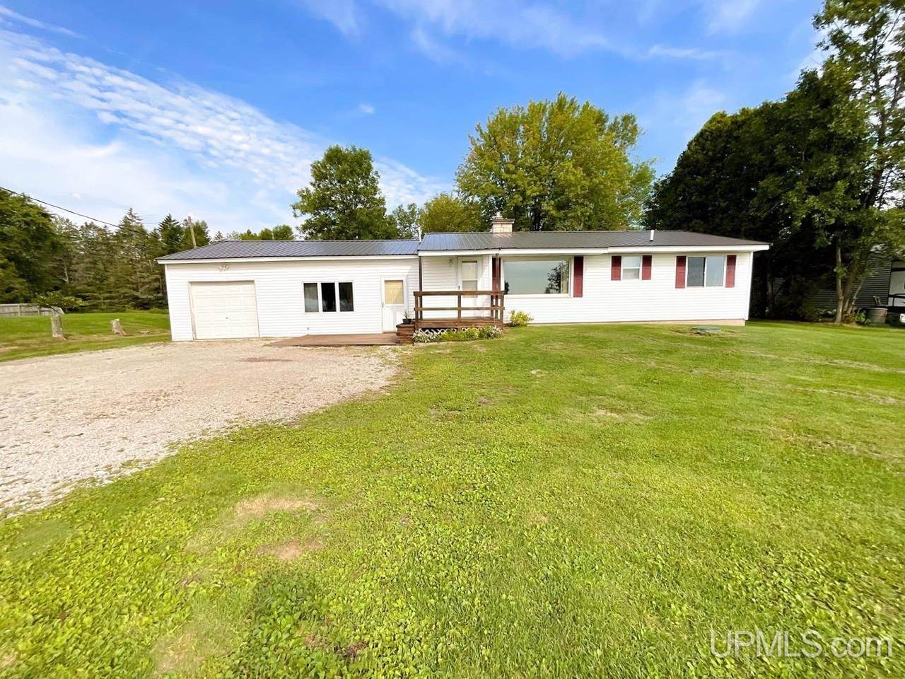 N2041 Hwy M35 - Photo 1