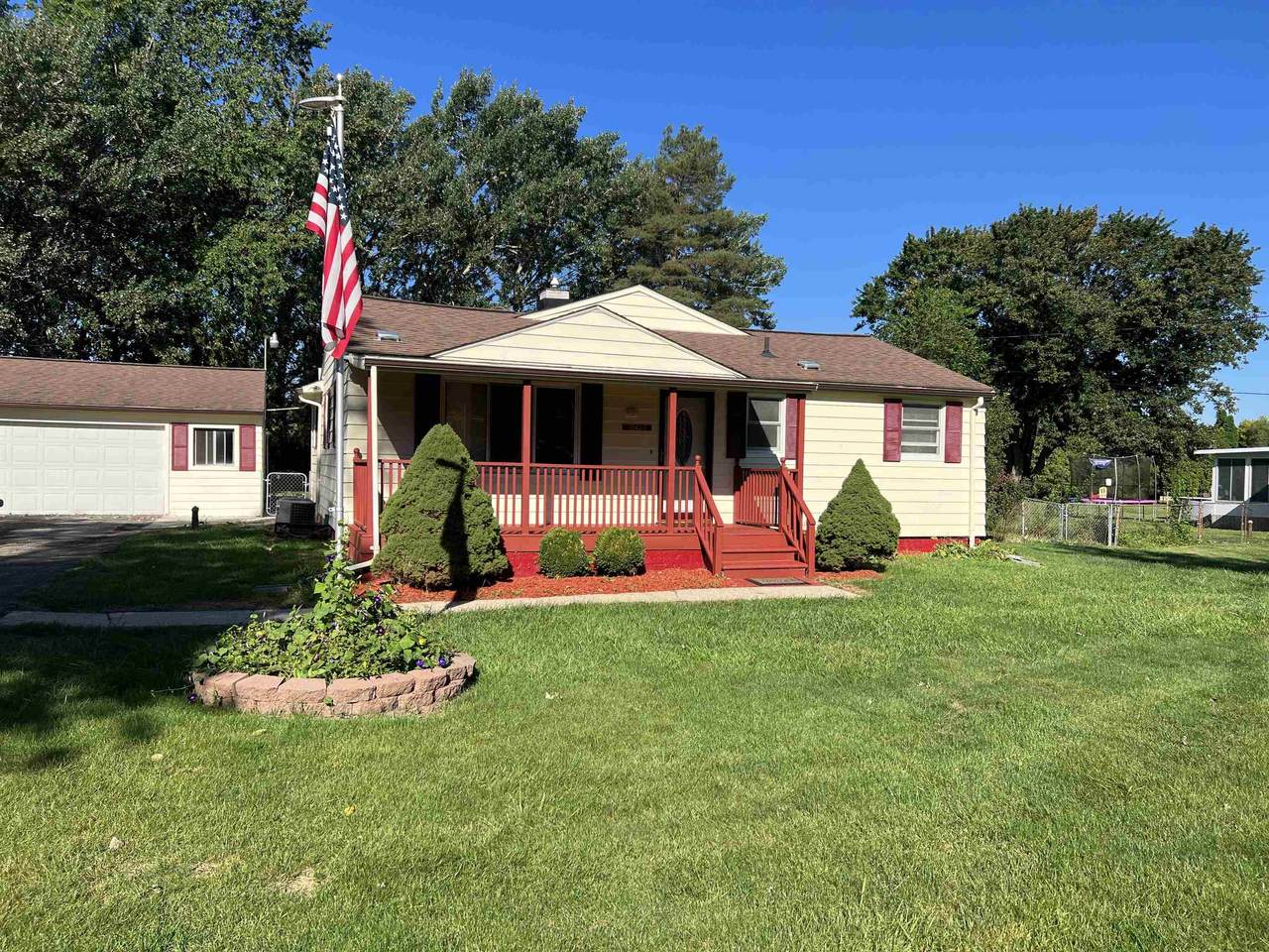 11453 Berkshire - Photo 1
