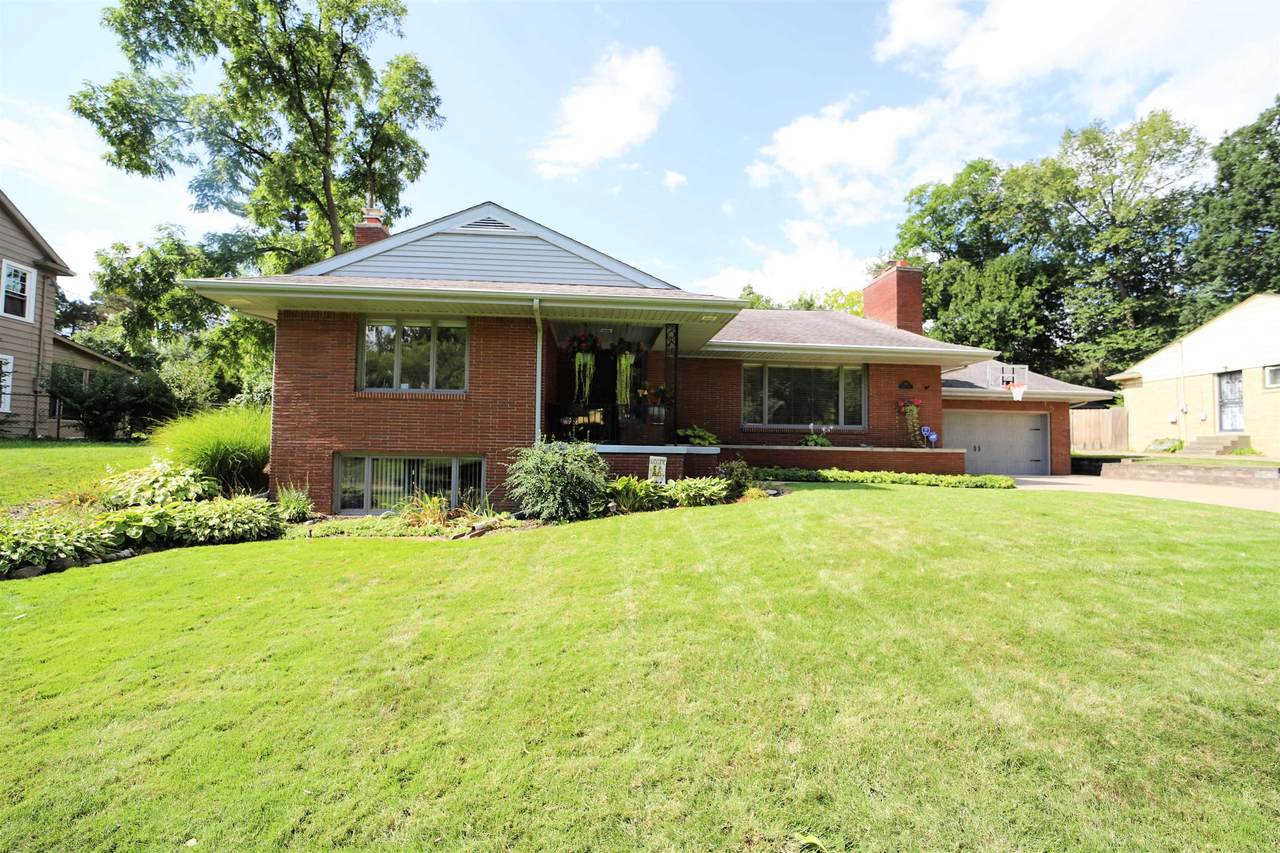 1910 Hampden Road - Photo 1