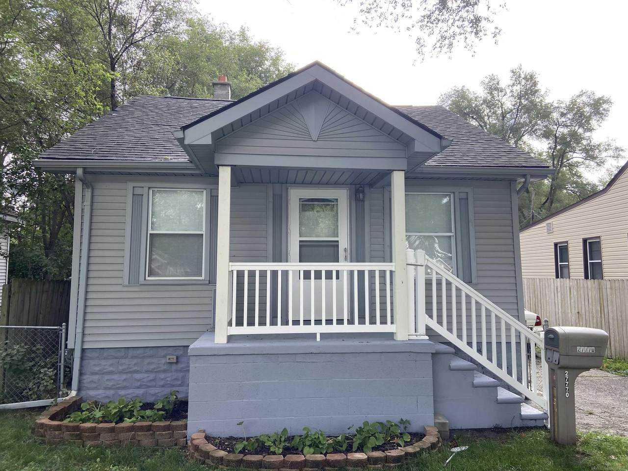 27770 Park Ct. - Photo 1
