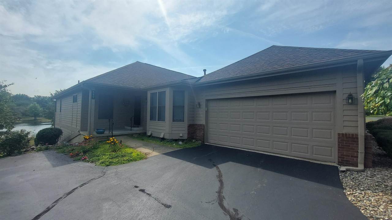 555 Richlyn - Photo 1