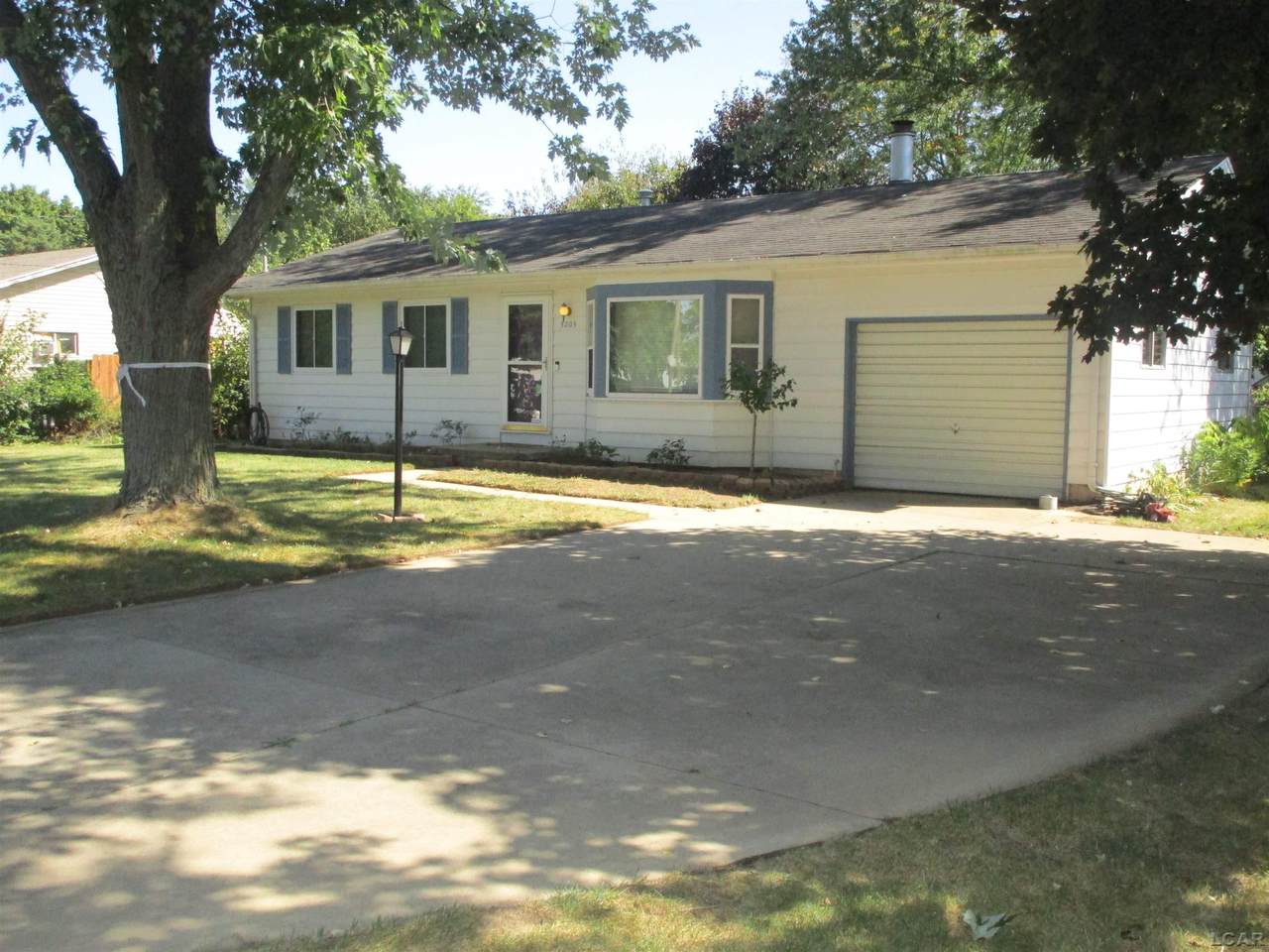 5205 Westgate Place - Photo 1
