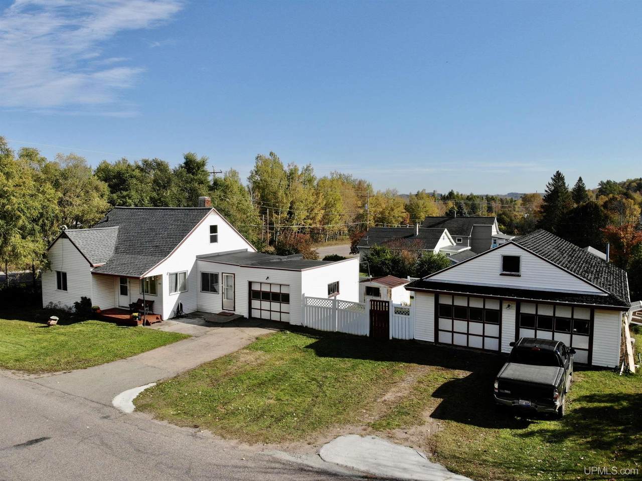 105 Copper St - Photo 1