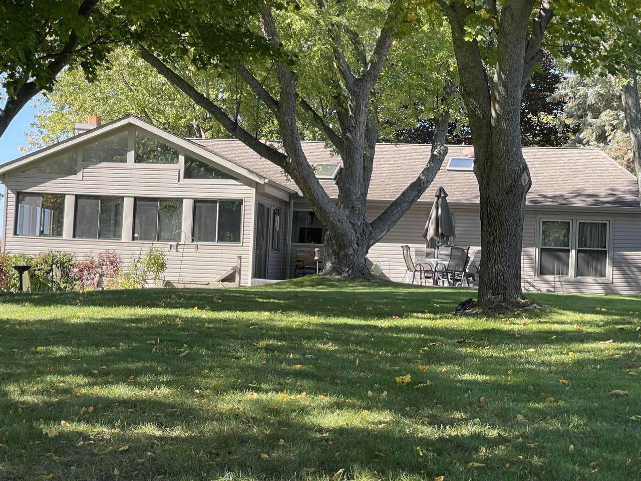 5014 Dunbar Ct - Photo 1