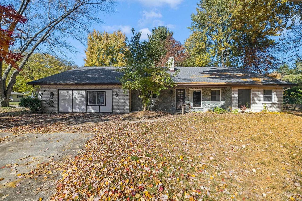 3977 Snowberry Dr - Photo 1
