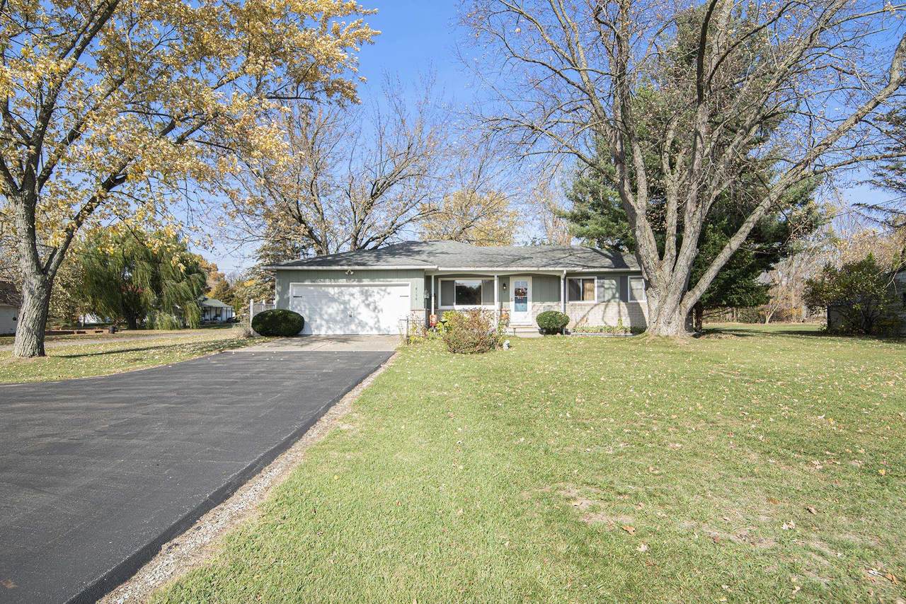 8158 Coldwater - Photo 1