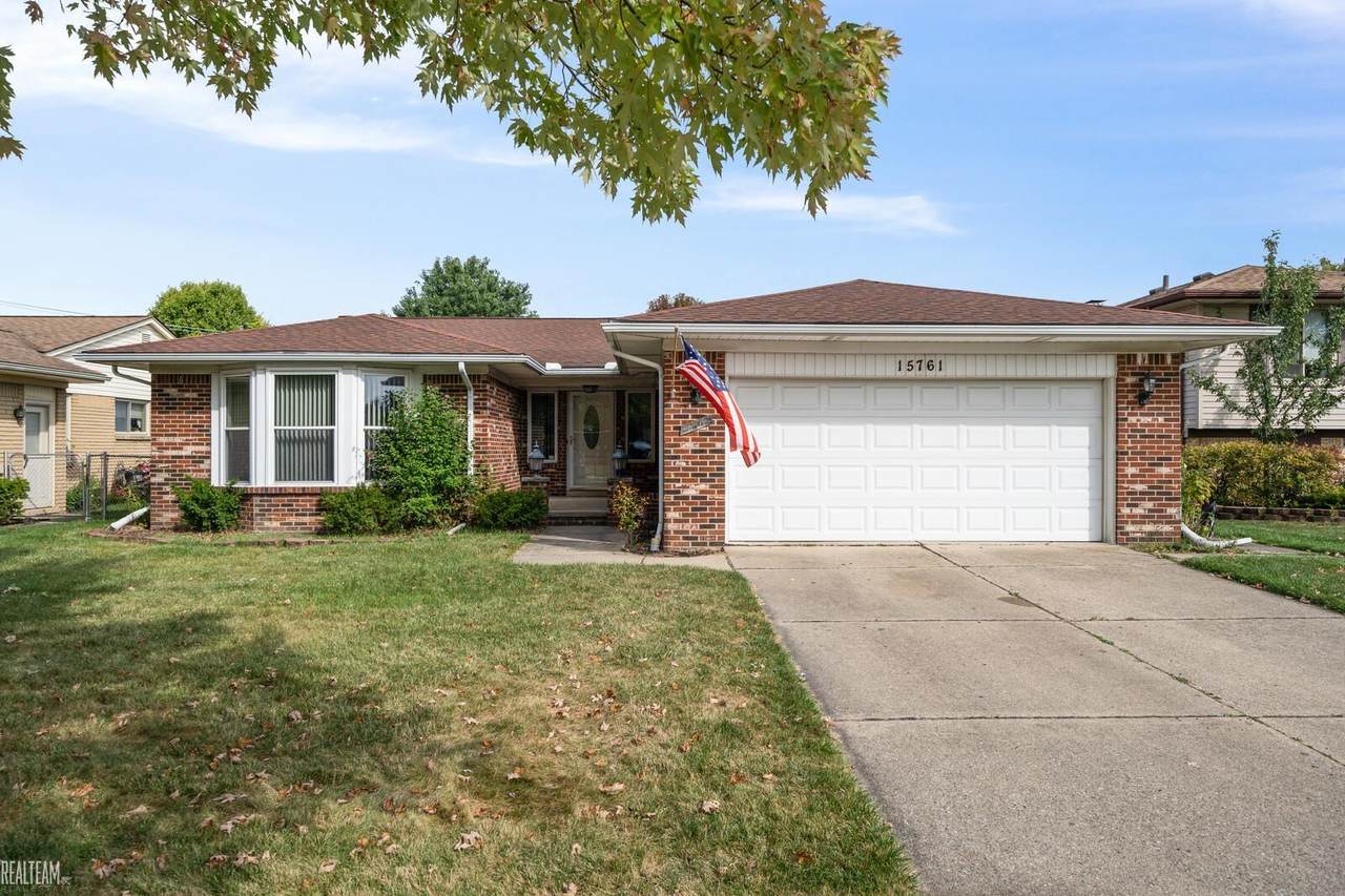 15761 Schultz - Photo 1