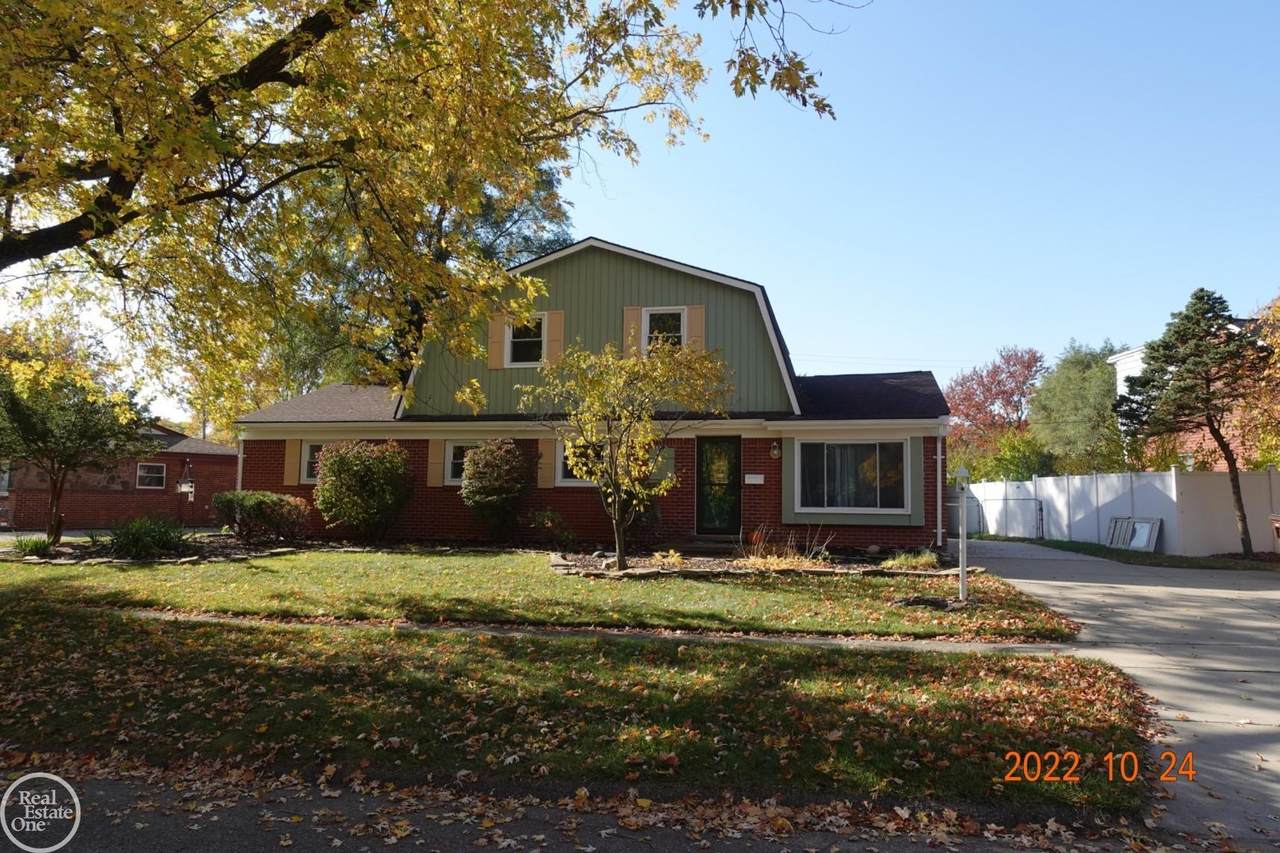 4800 Sidney Street - Photo 1