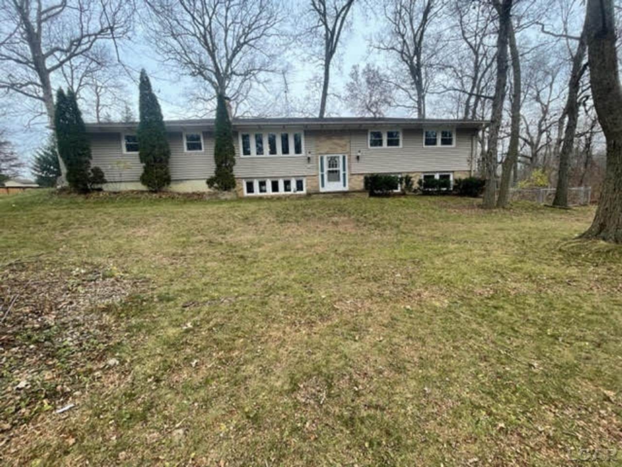 504 2nd St - Photo 1