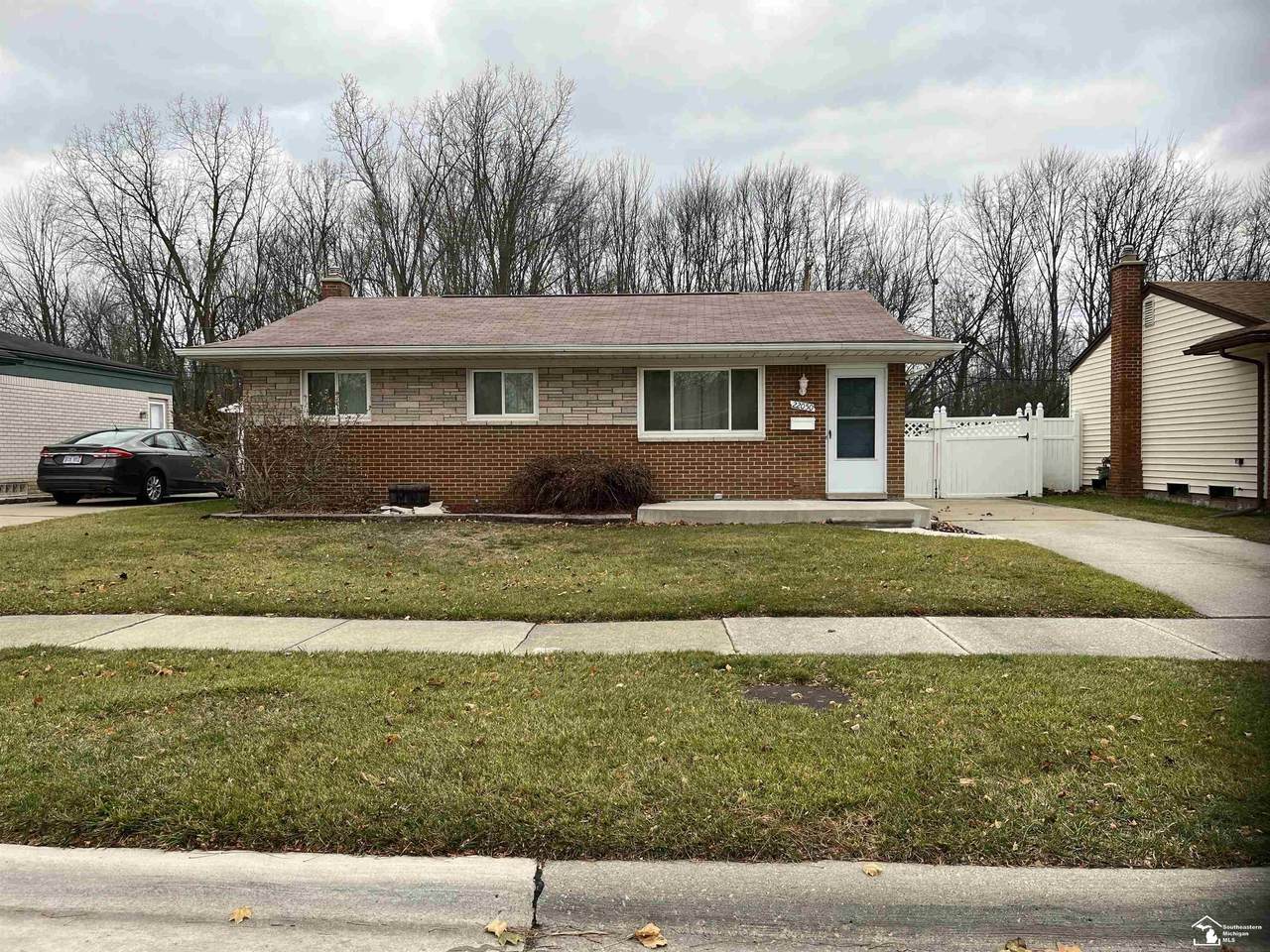 22050 Silver Creek Lane - Photo 1
