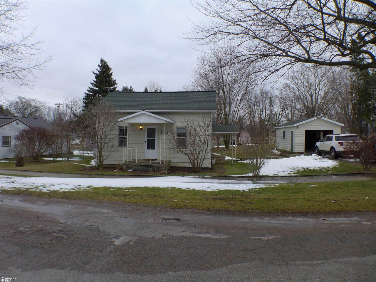 6111 Trend Street - Photo 1