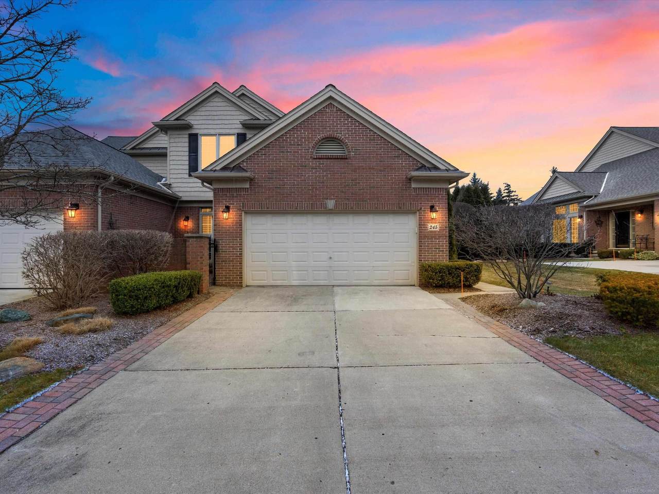 245 Harrington - Photo 1