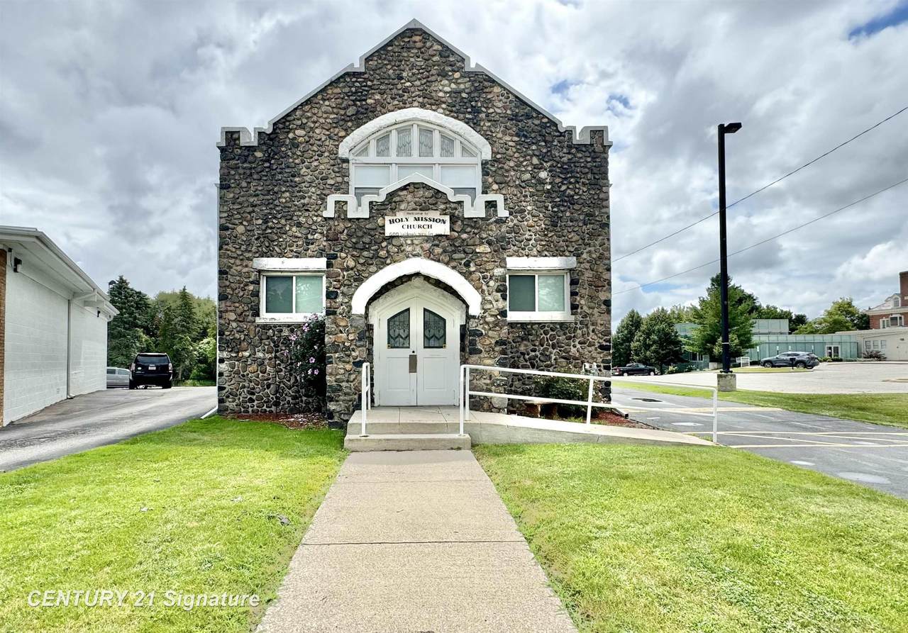 1214 Michigan - Photo 1
