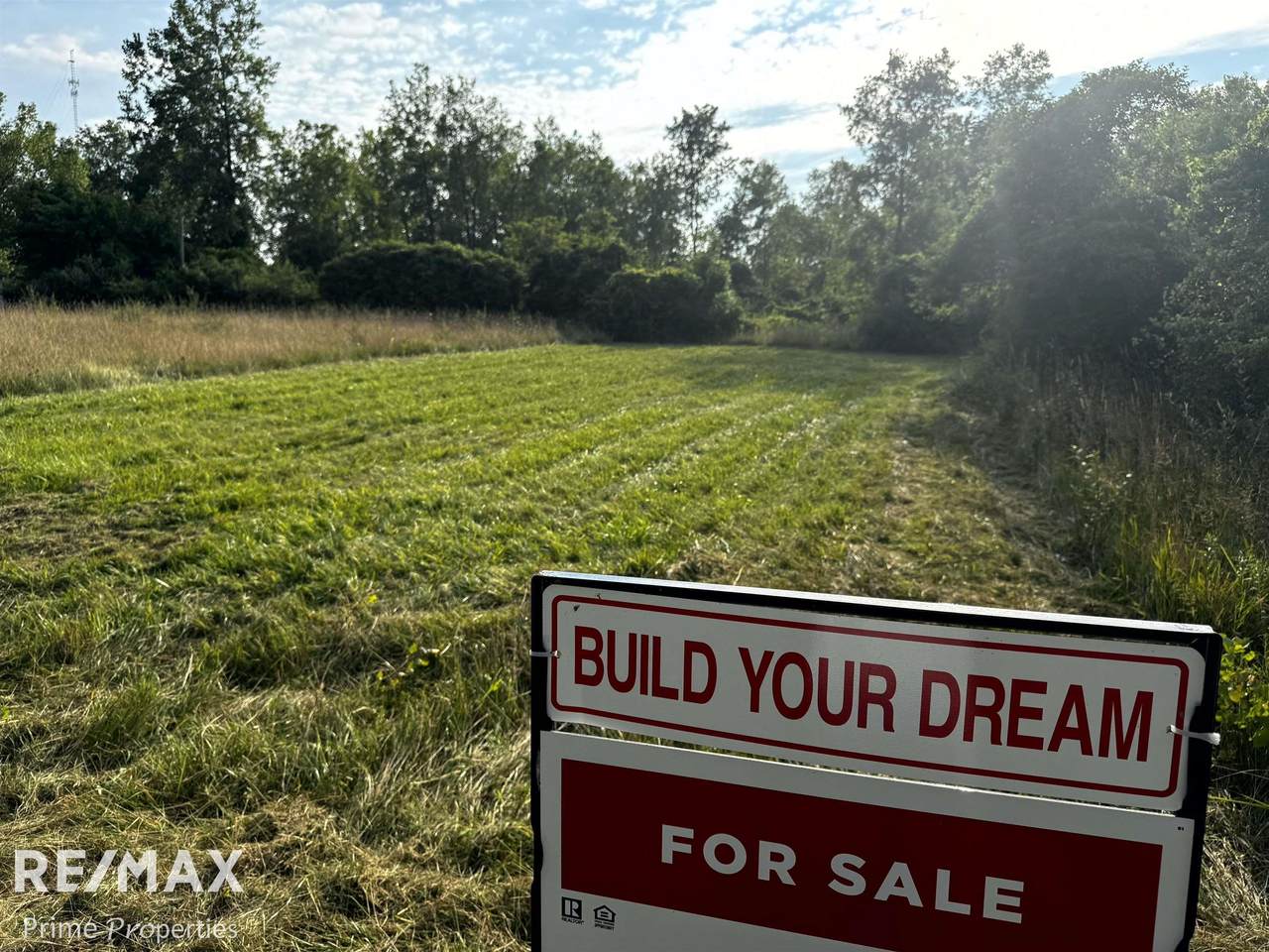 000 Sylvia - Photo 1