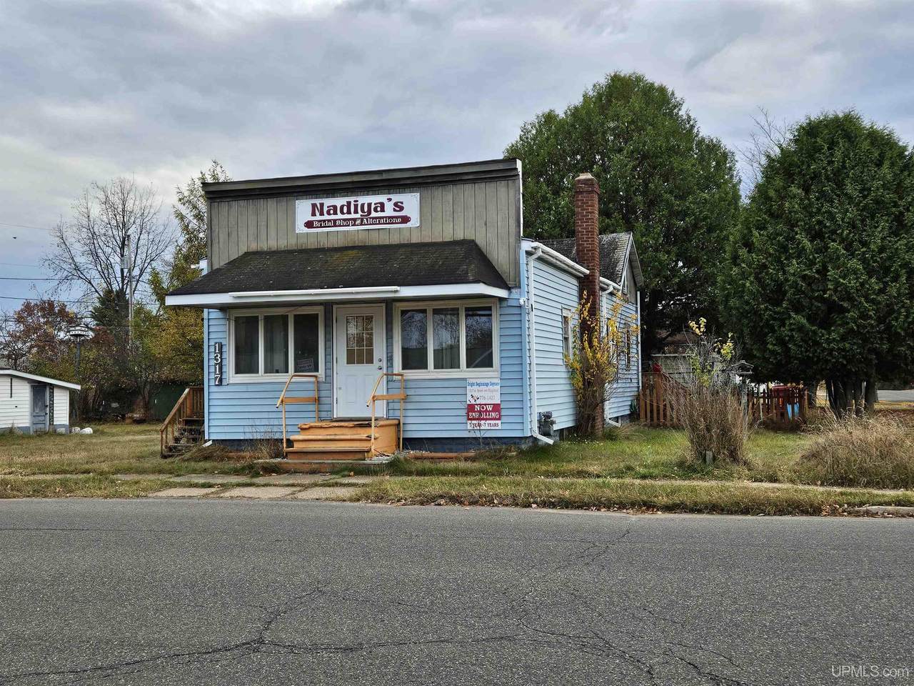 1317 Breen - Photo 1